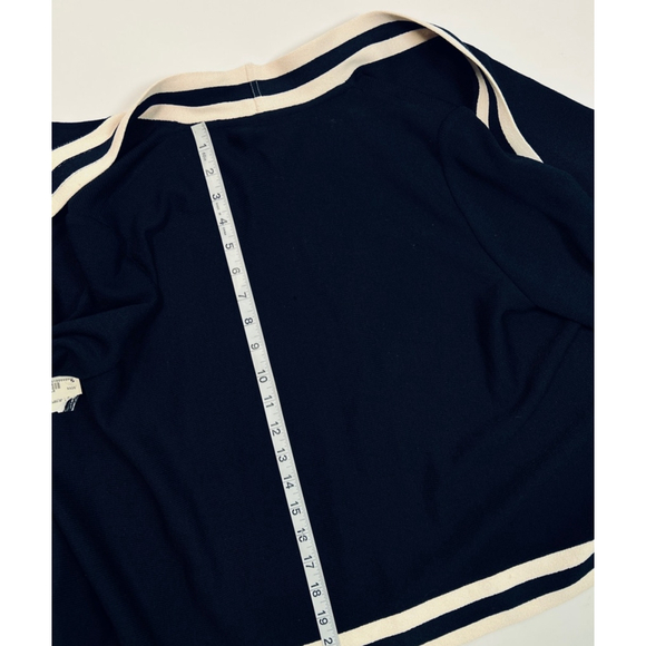 St. John Womans Cardigan Sweater NEW Wool Blend M Black White Geometric - Picture 11 of 15